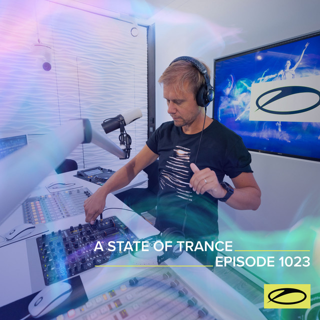 постер песни Corren Cavini - Close Enough (ASOT 1023)